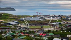 Y se dio la casualidad que jugaba España en Torshavn contra las Feroe