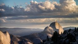 Half Dome de Yosemite desde Tioga Pass