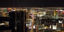 360 Grados viendo luces en Las Vegas desde la Torre Stratosphere