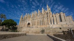 Fotografía: Vista exterior de la catedral de Palma de Mallorca